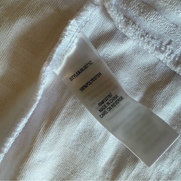 2 piece White Hooded short set with Gold Accents - Picture 9 of 11